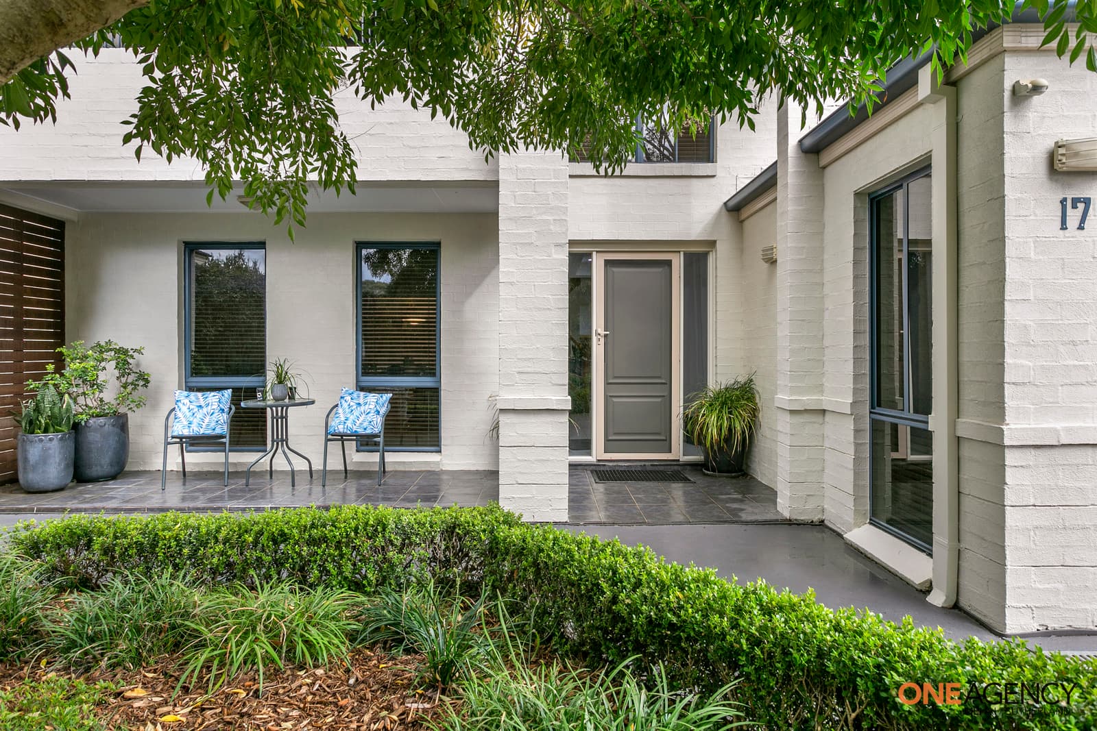 17 Throsby Close, Barden Ridge, Barden Ridge - Thumbnail 2