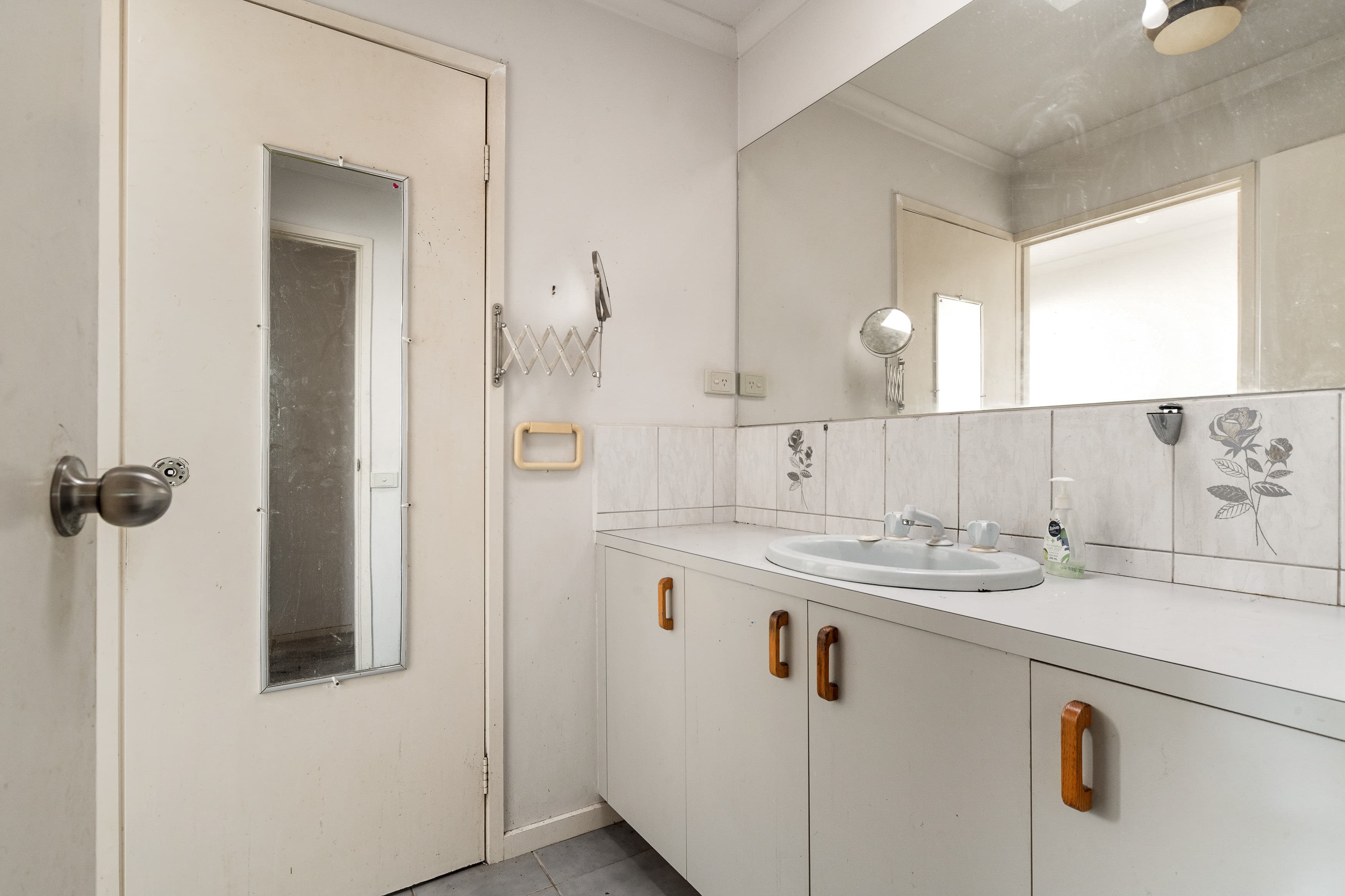 7 Wiltshire Drive, Somerville, Somerville - Thumbnail 8