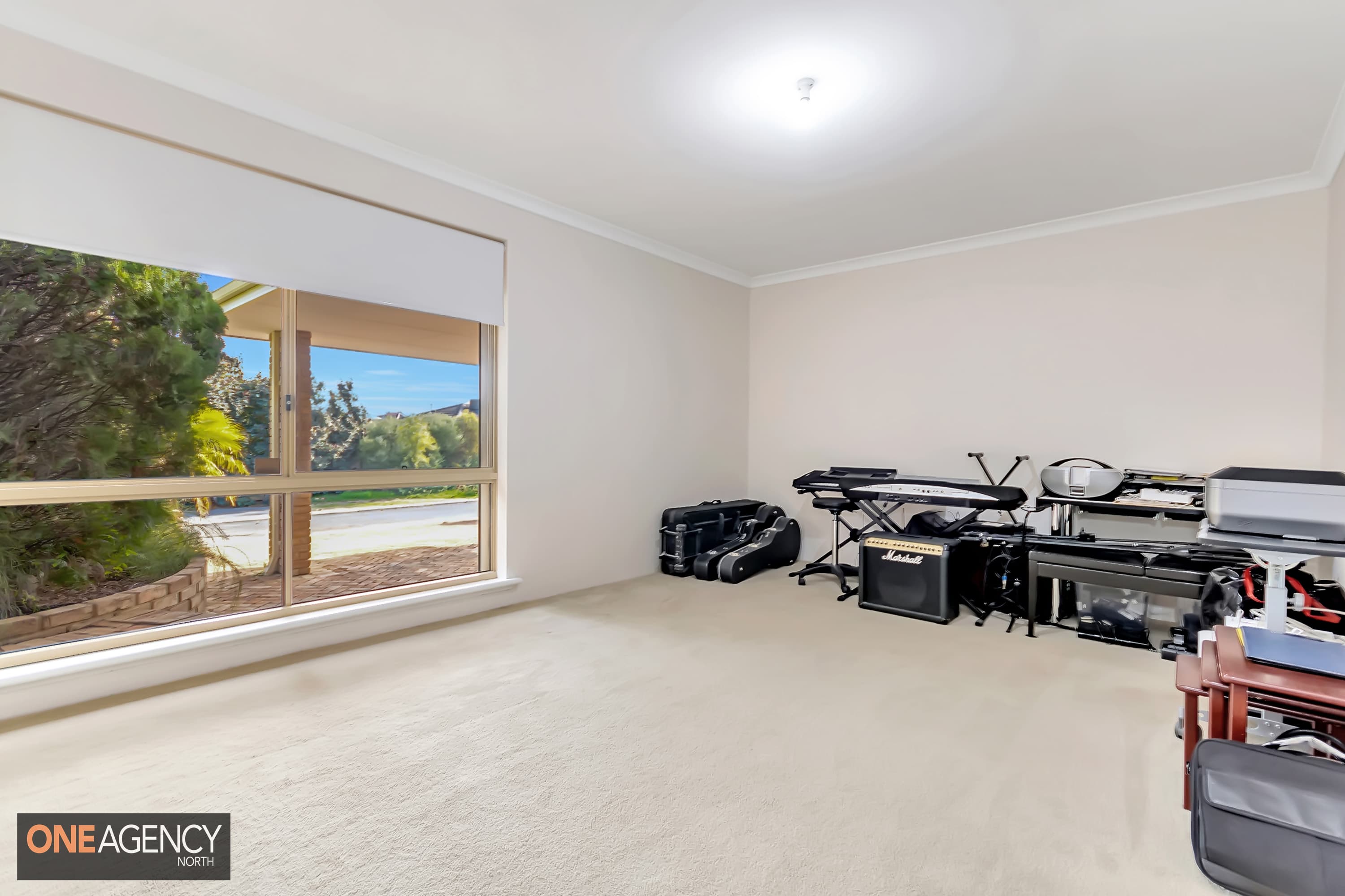 25 Fisherton Circuit, Kinross, Kinross - Thumbnail 5