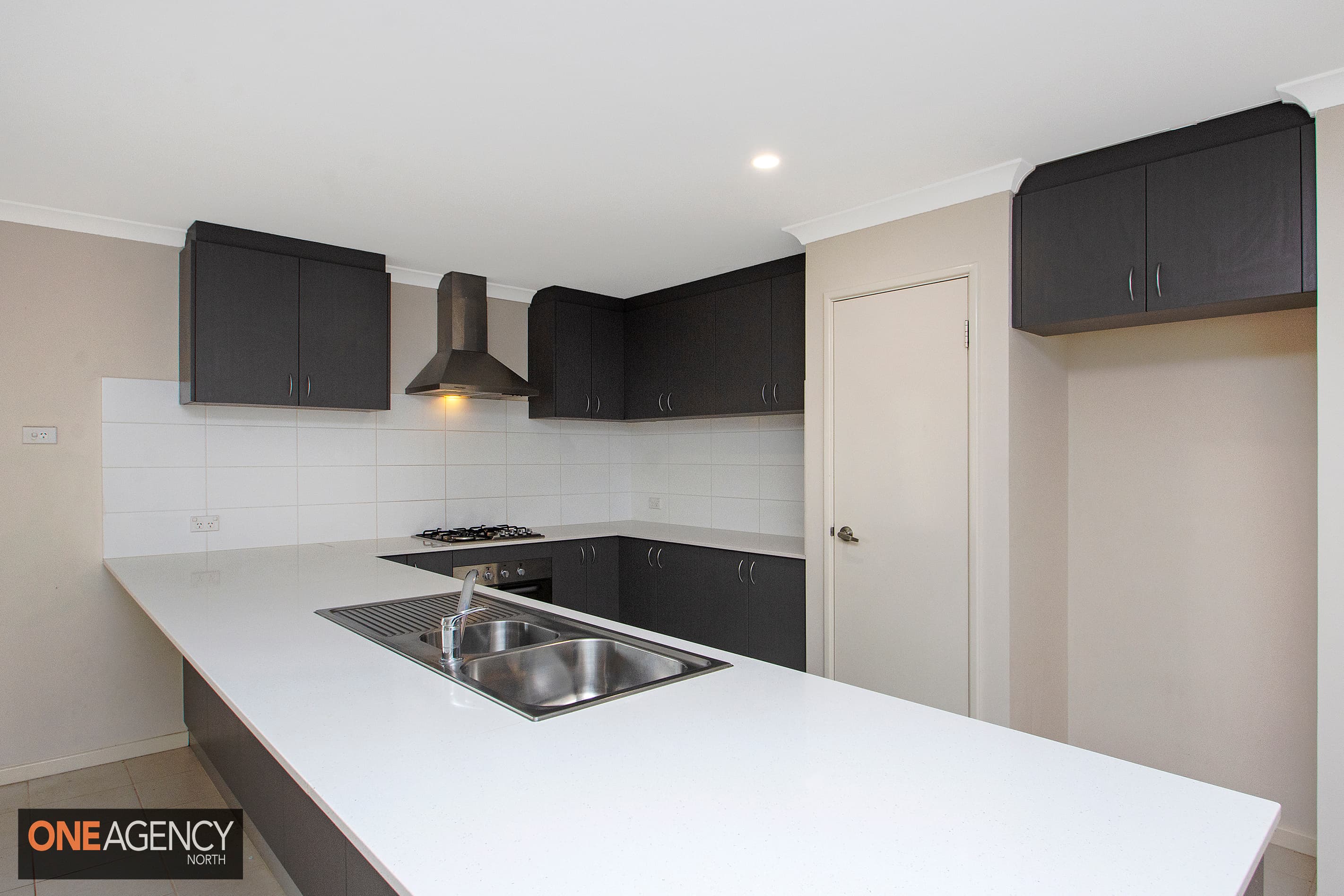 131 Grassdale Parkway, Ellenbrook, Ellenbrook - Thumbnail 7