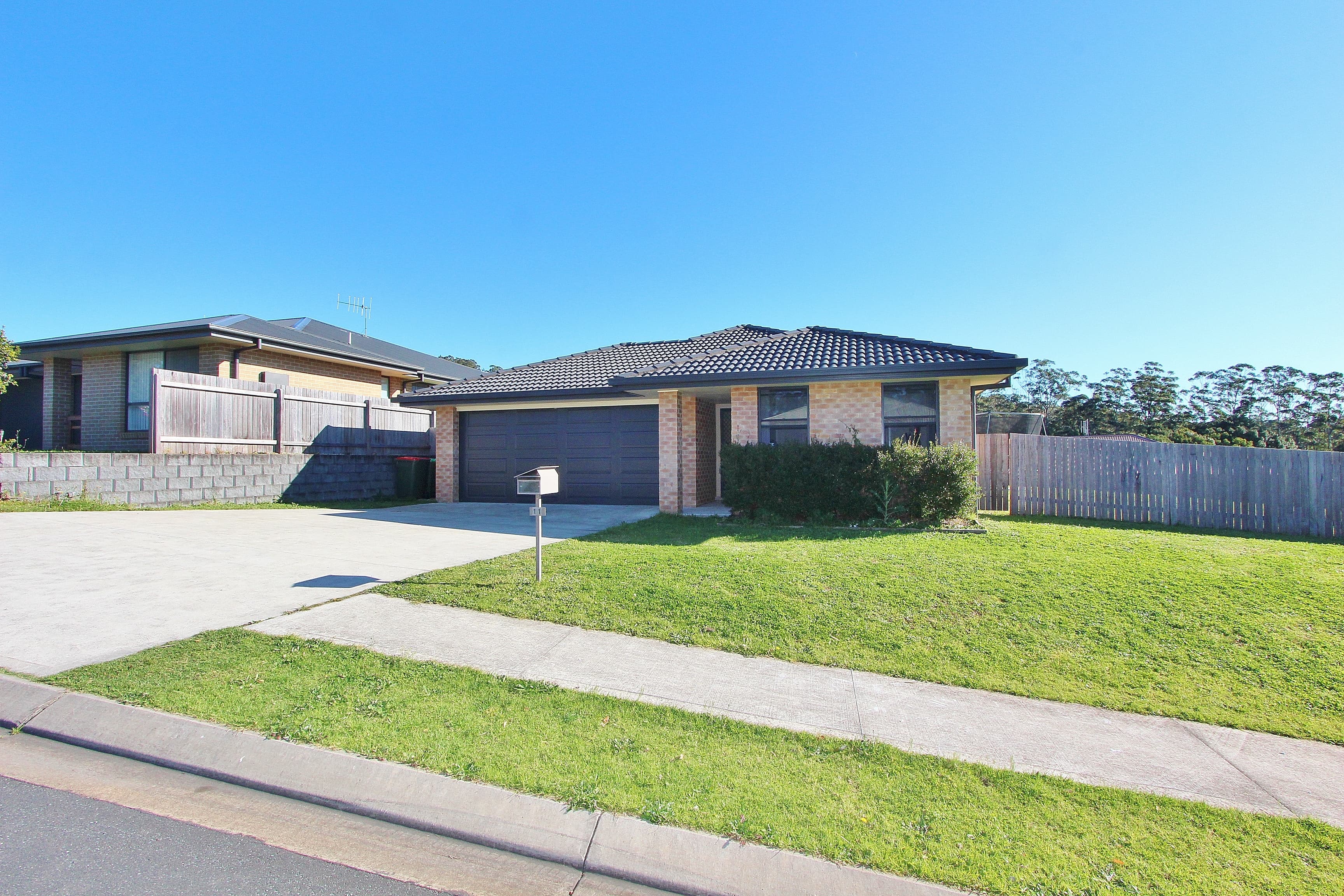11 Kooroora Ridge, Kendall, Kendall - Image 1