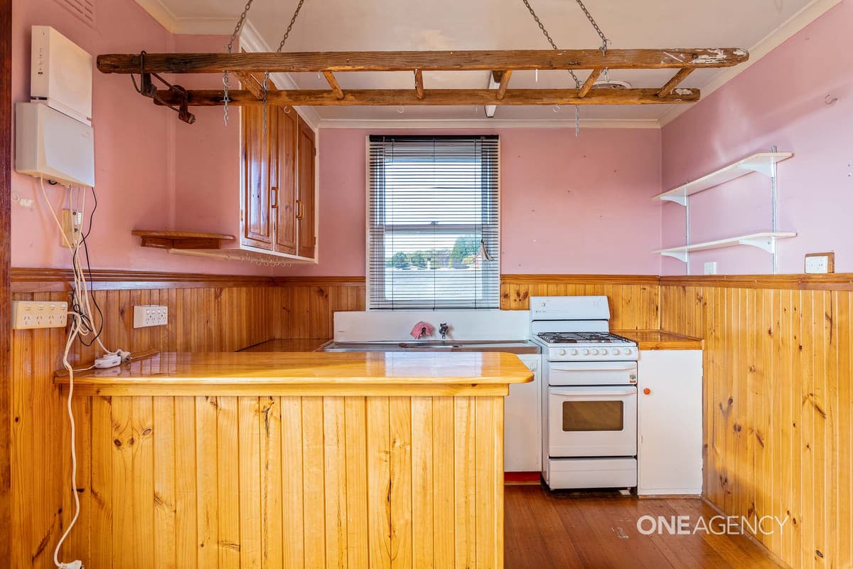 56 Pelissier Street, Somerset, Somerset - Thumbnail 6
