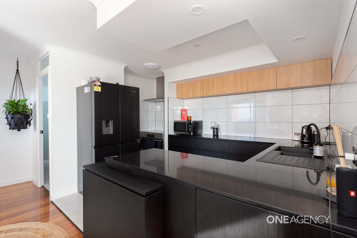 12 Grandview Avenue, Park Grove, Park Grove - Image 1