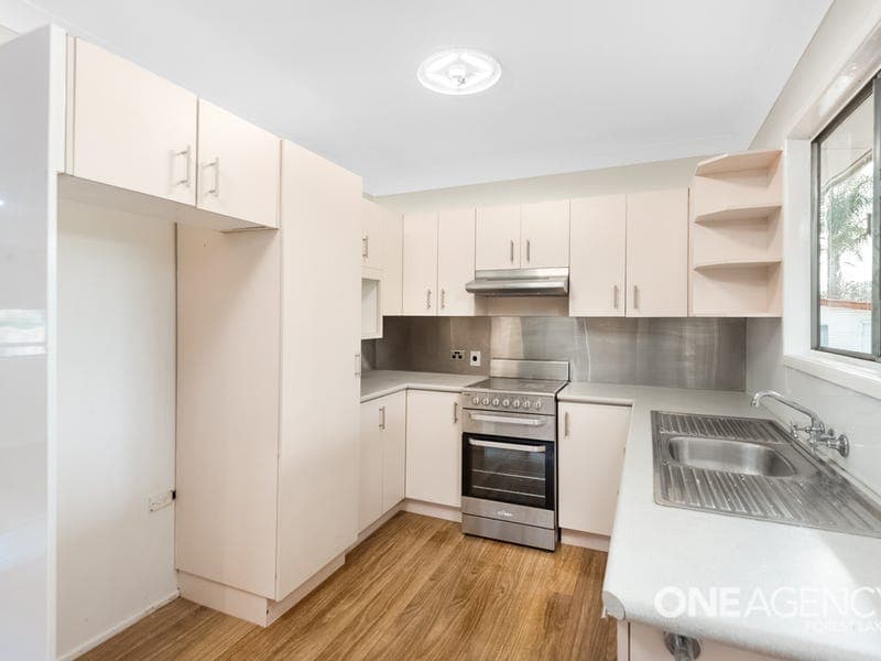 5 Claverton Street, Woodridge, Woodridge - Thumbnail 3