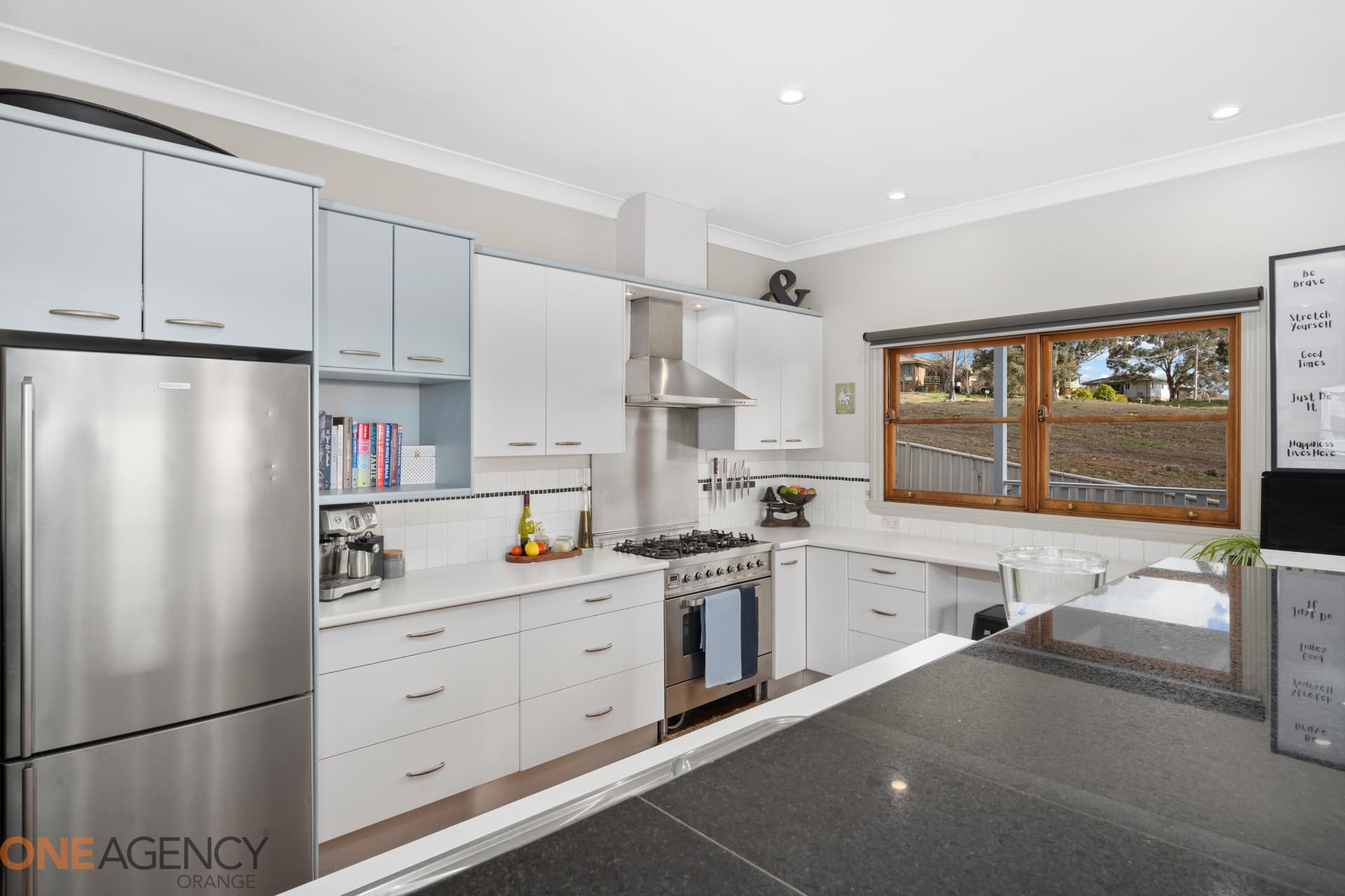 8 Emily Place, Orange, Orange - Thumbnail 6