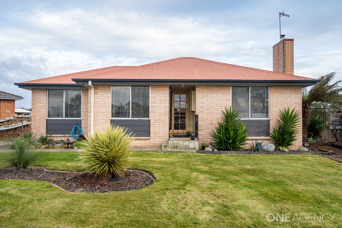 15 Martin Street, Wynyard, Wynyard - Image 1