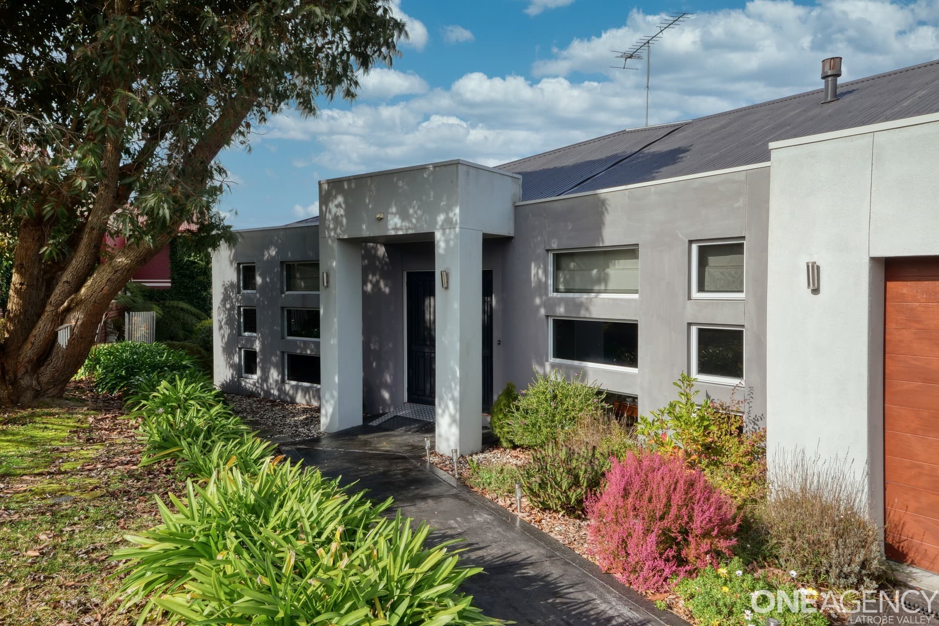 8 Rita Court, Newborough, Newborough - Image 1