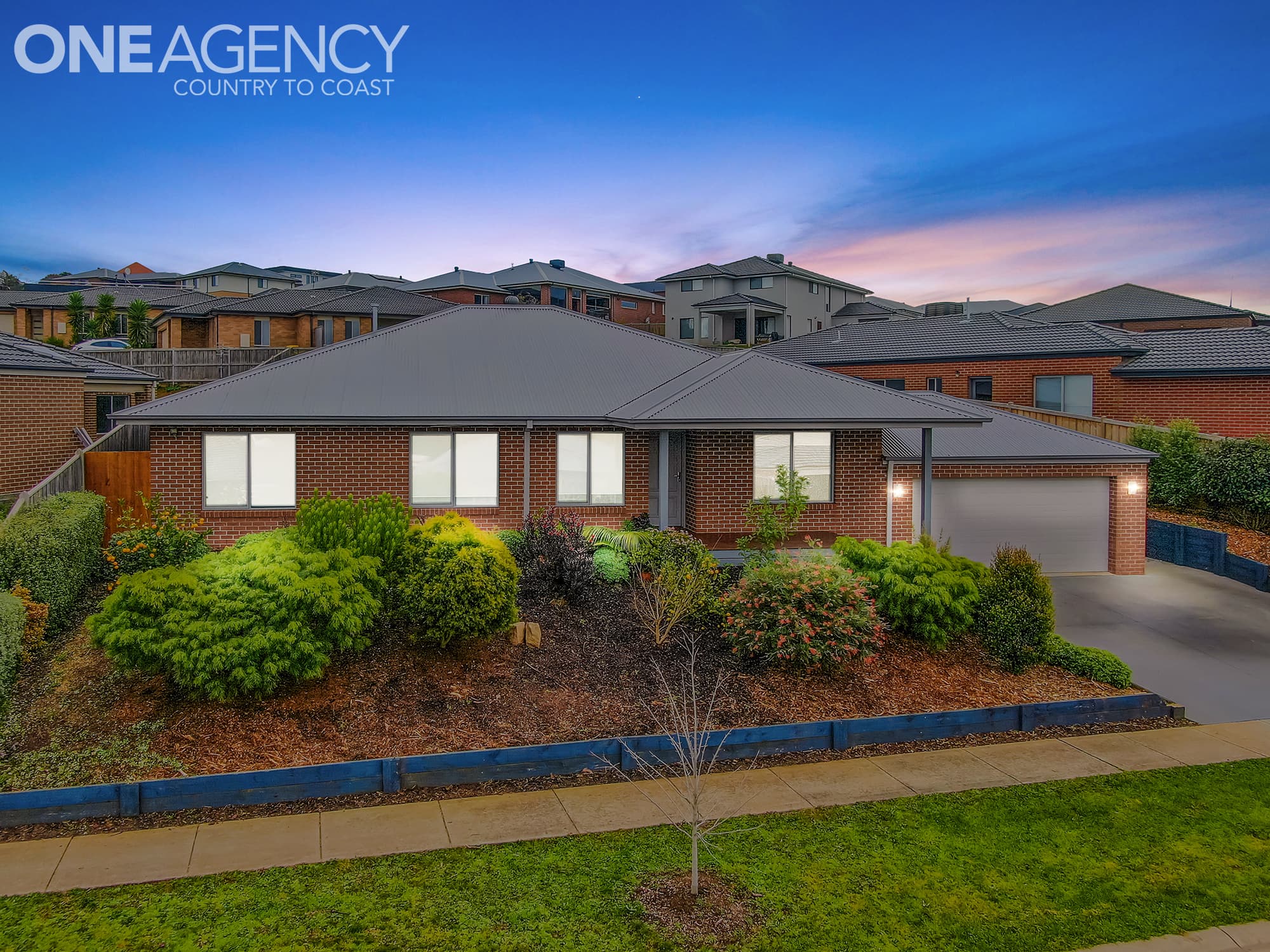 8 Samuel Drive, Drouin, Drouin - Image 1