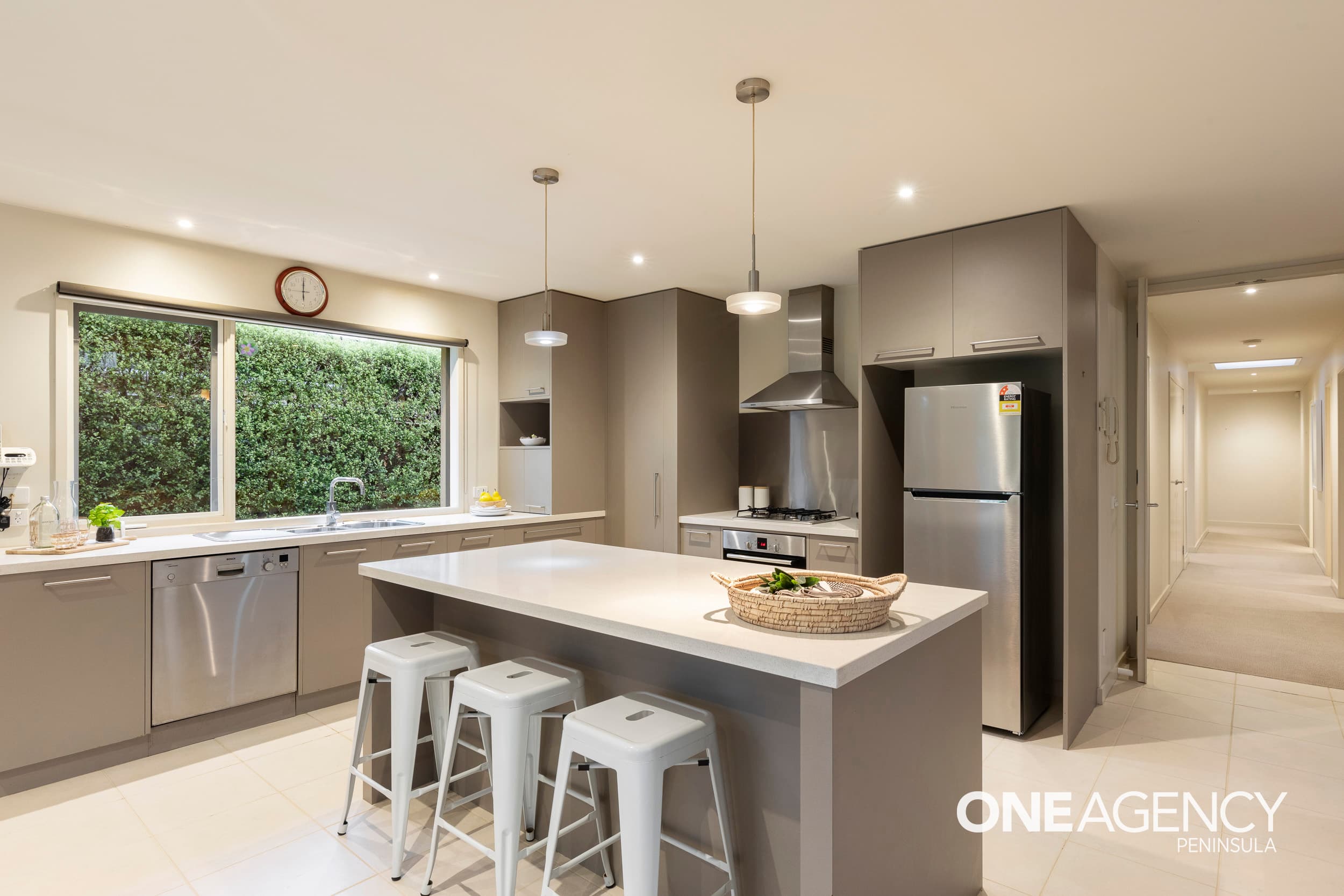 9 Roborough Avenue, Mount Eliza, Mount Eliza - Thumbnail 8
