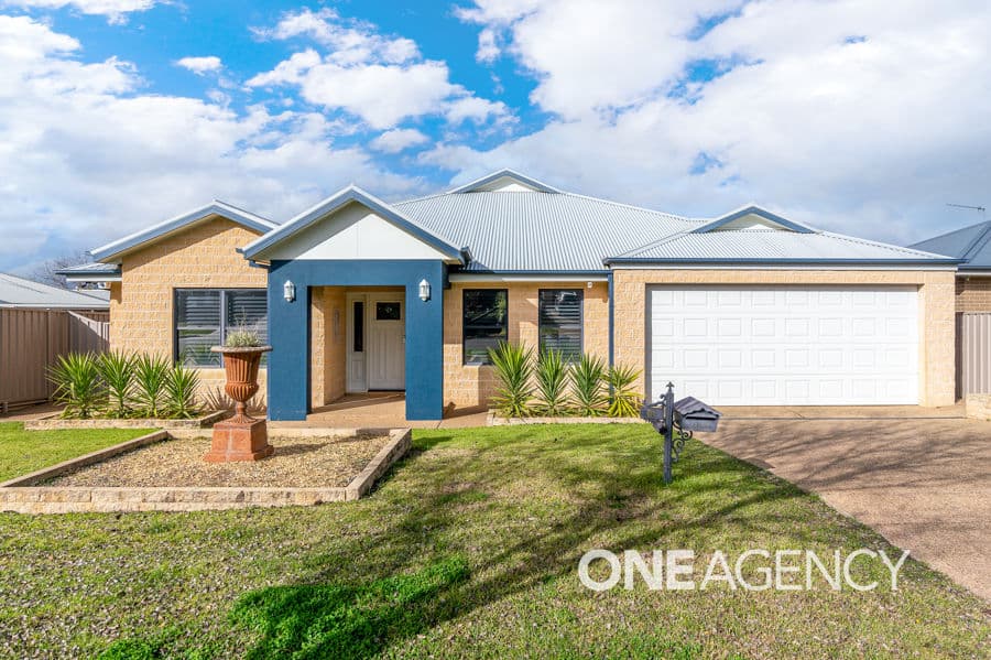 61 STIRLING Boulevard, Tatton, Tatton - Image 1