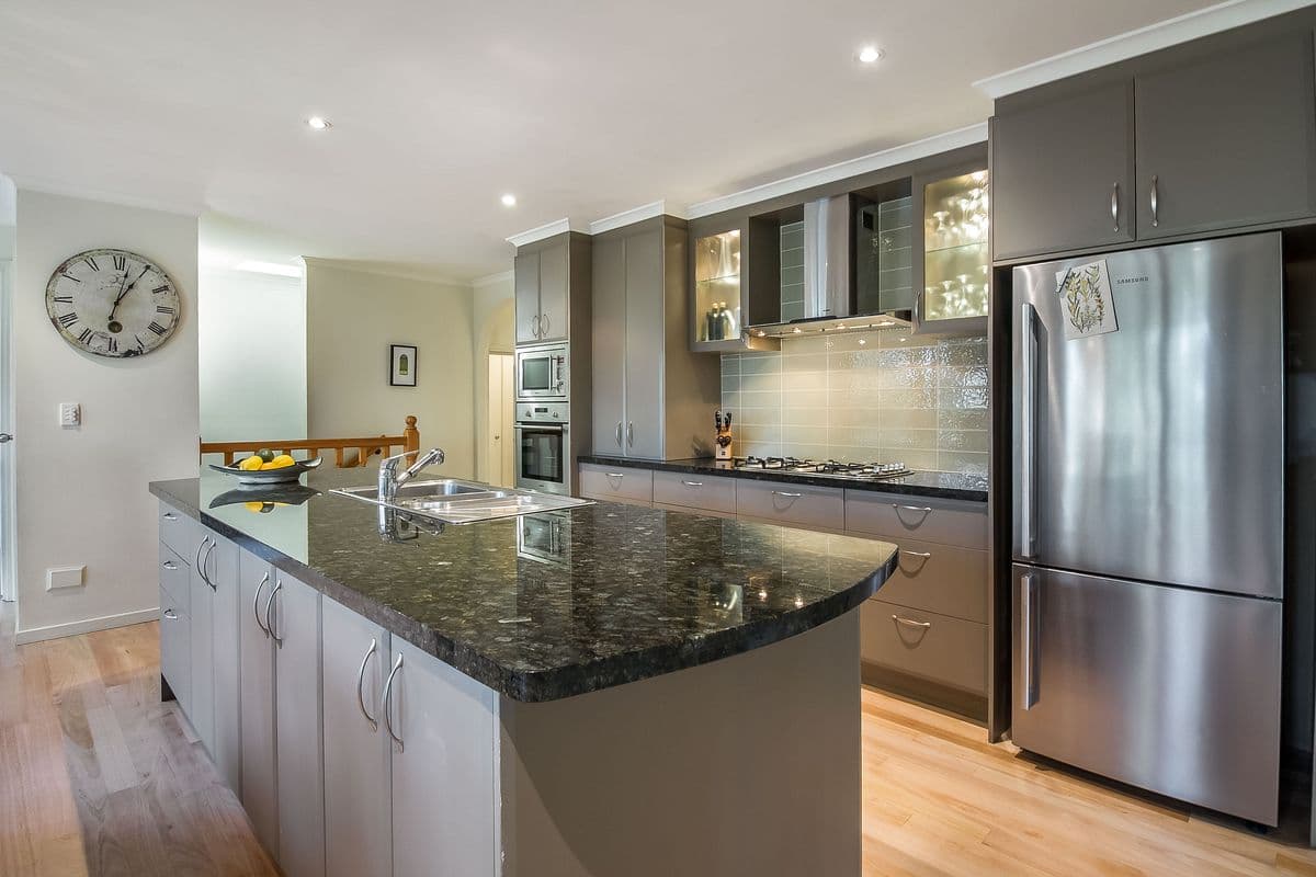 1 Elliott Road, Upwey, Upwey - Thumbnail 7