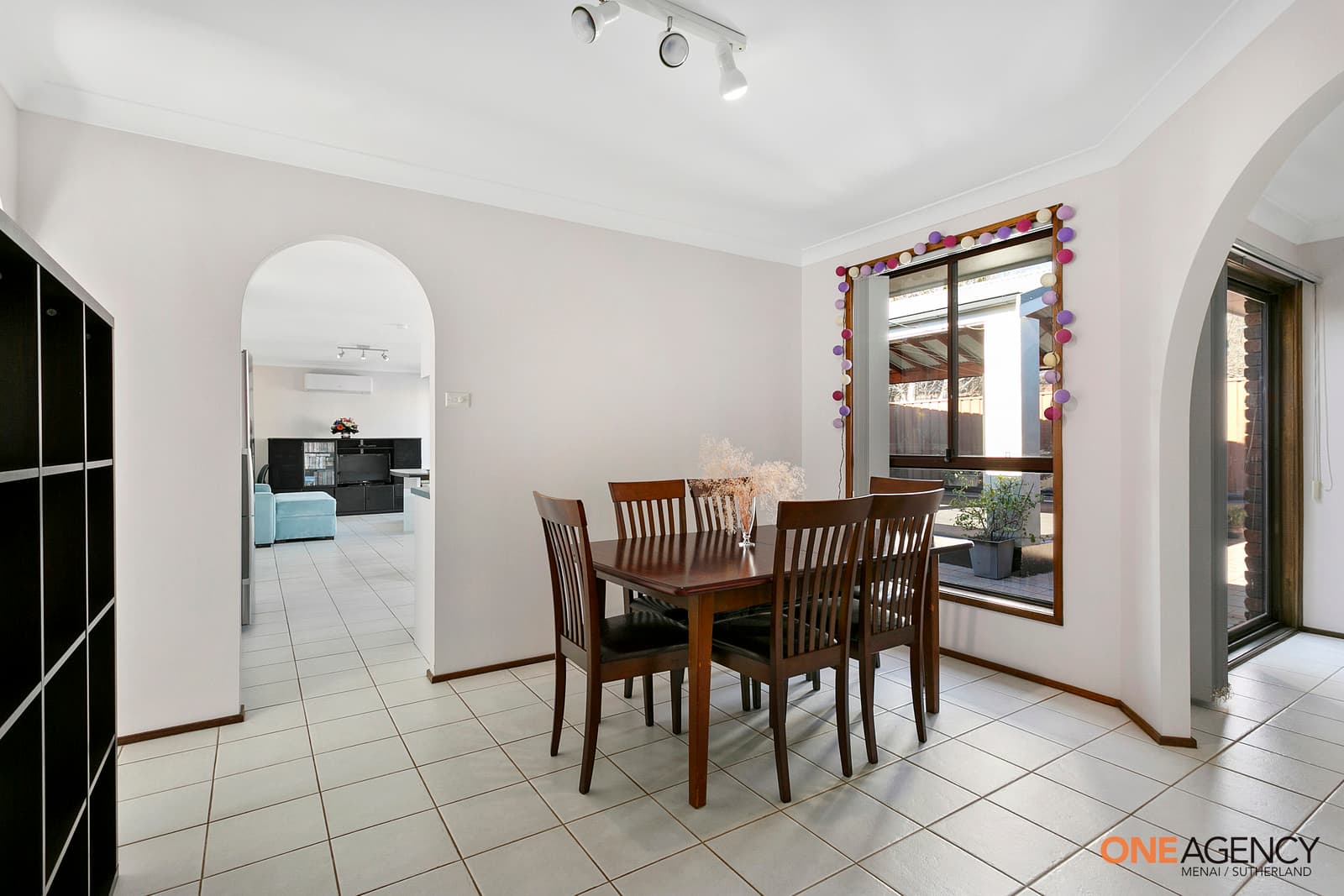 9 Banks Place, Barden Ridge, Barden Ridge - Thumbnail 5