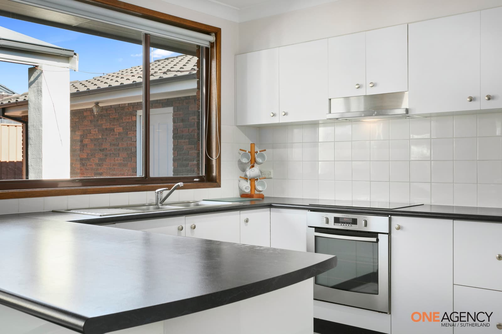9 Banks Place, Barden Ridge, Barden Ridge - Thumbnail 6