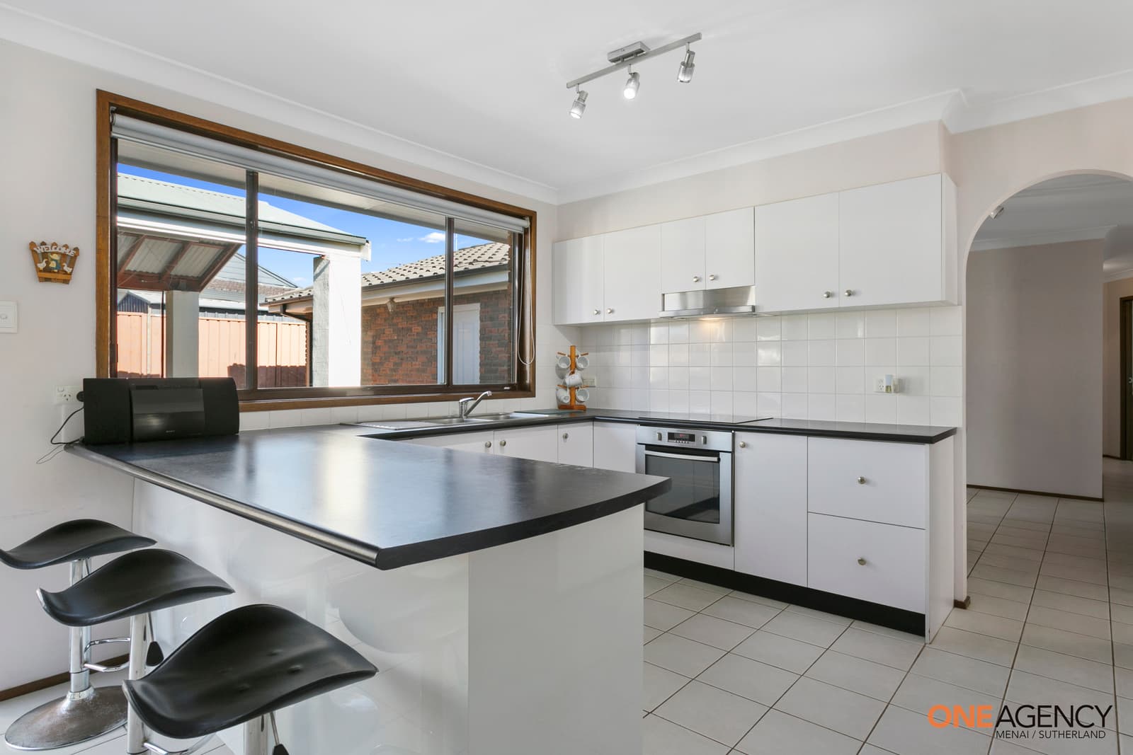 9 Banks Place, Barden Ridge, Barden Ridge - Thumbnail 8