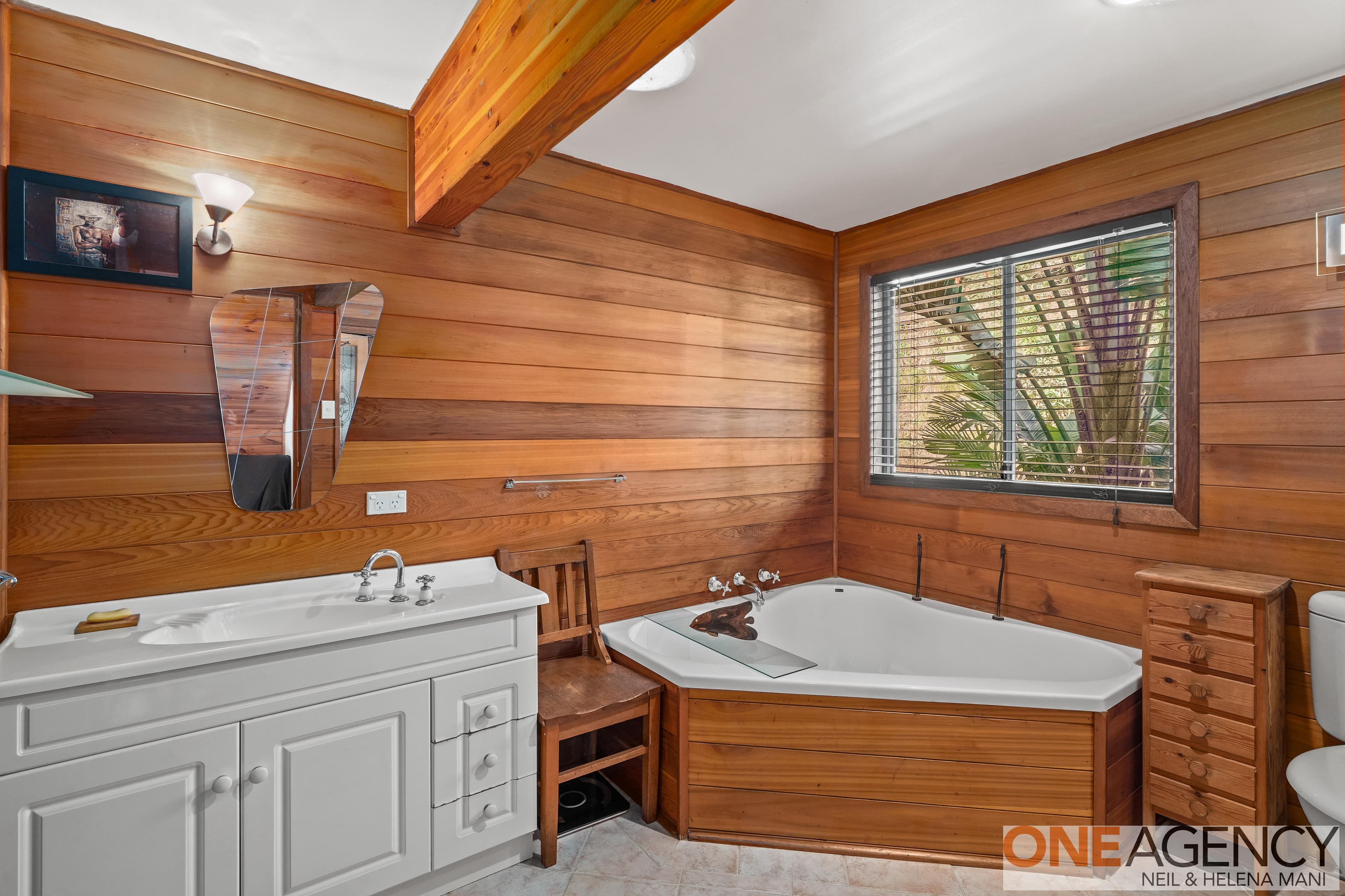 51 South Crescent, North Gosford, North Gosford - Thumbnail 7