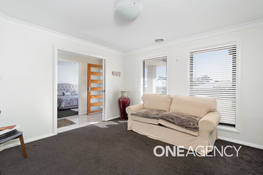 23 PAPERBARK Drive, Forest Hill, Forest Hill - Thumbnail 2