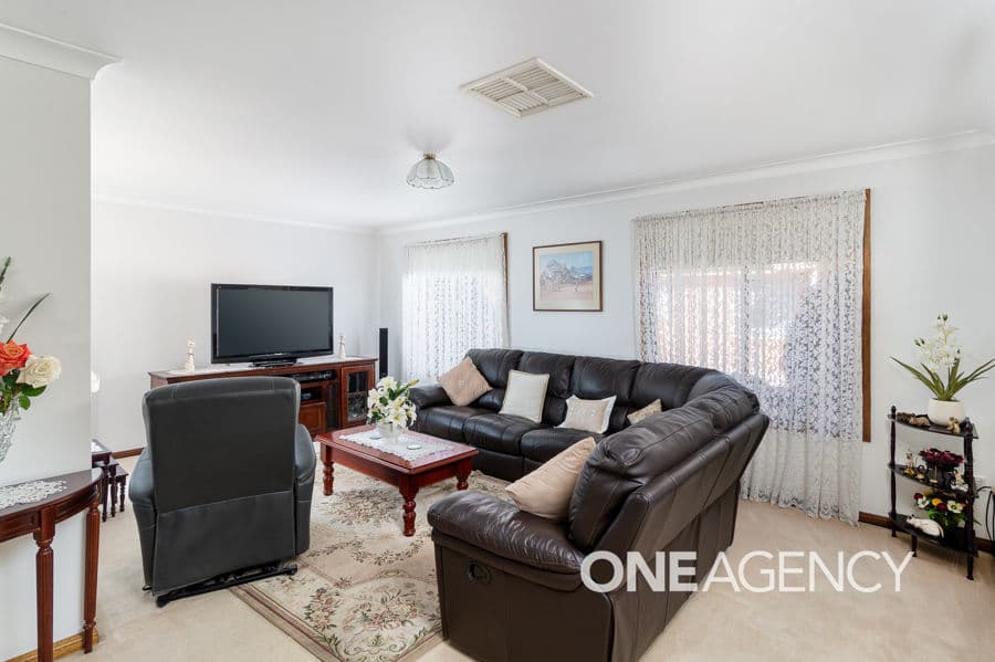 1/210 GURWOOD Street, Wagga Wagga, Wagga Wagga - Thumbnail 3