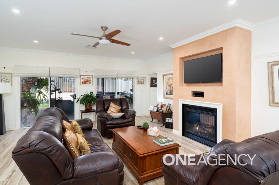 5 ST AUBINS Place, Bourkelands, Bourkelands - Thumbnail 5