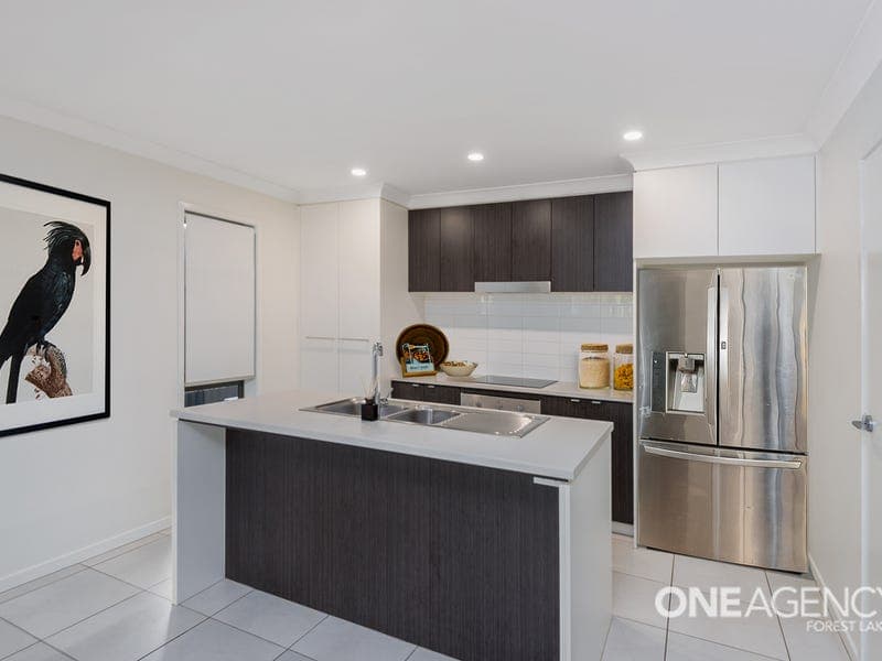 Unit 209/25 Farinazzo Street, Richlands, Richlands - Thumbnail 2