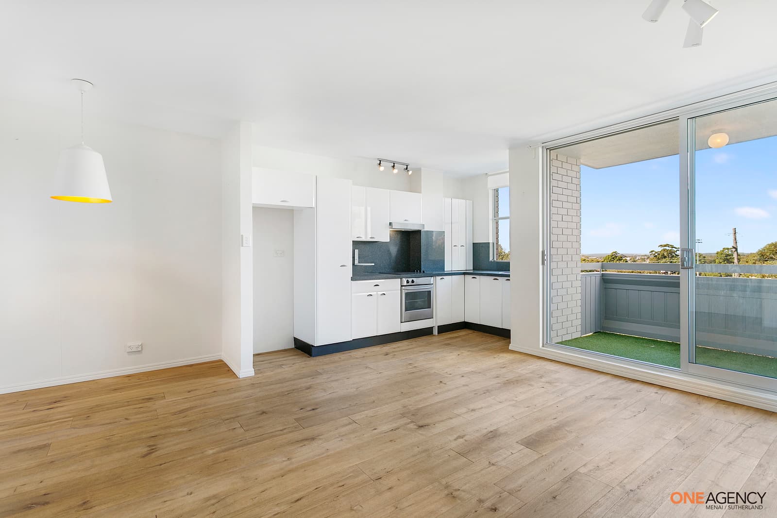 19d/5 Wandella Road, Miranda, Miranda - Thumbnail 3