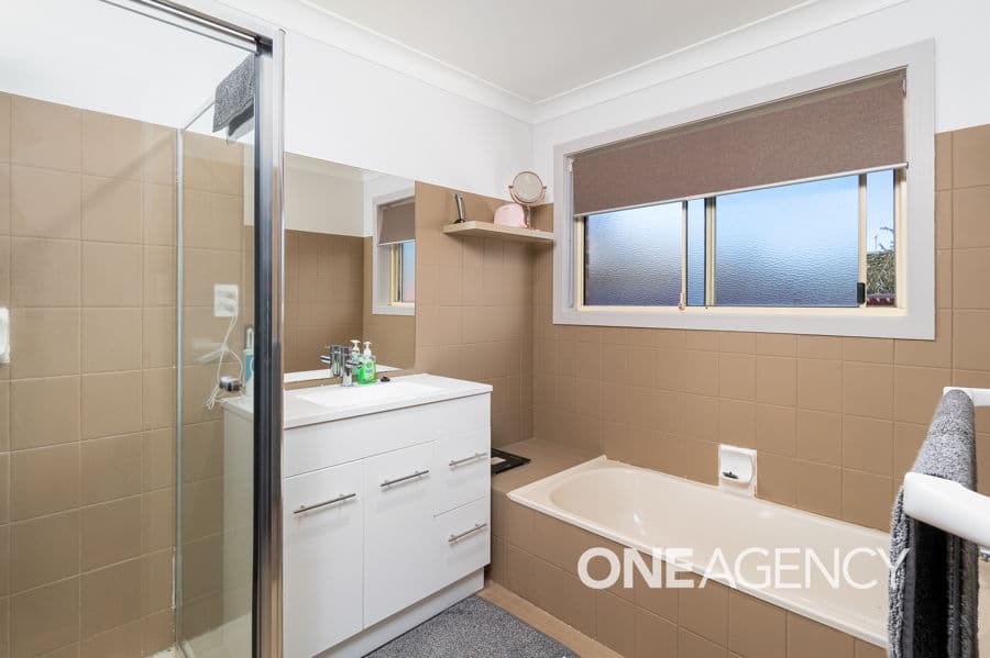 6/108 UNDURRA Drive, Glenfield Park, Glenfield Park - Thumbnail 6
