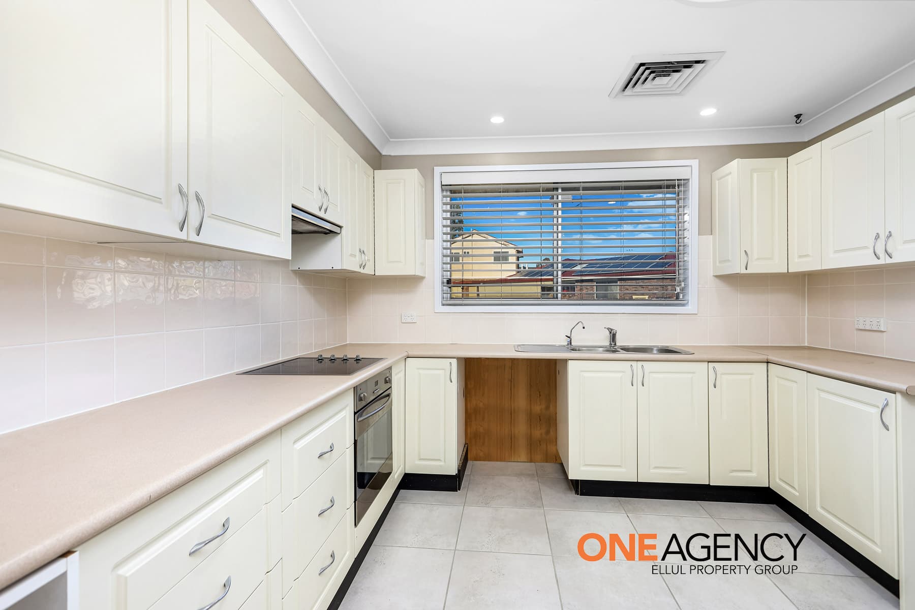 24 Barrallier Way, St Clair, St Clair - Thumbnail 3