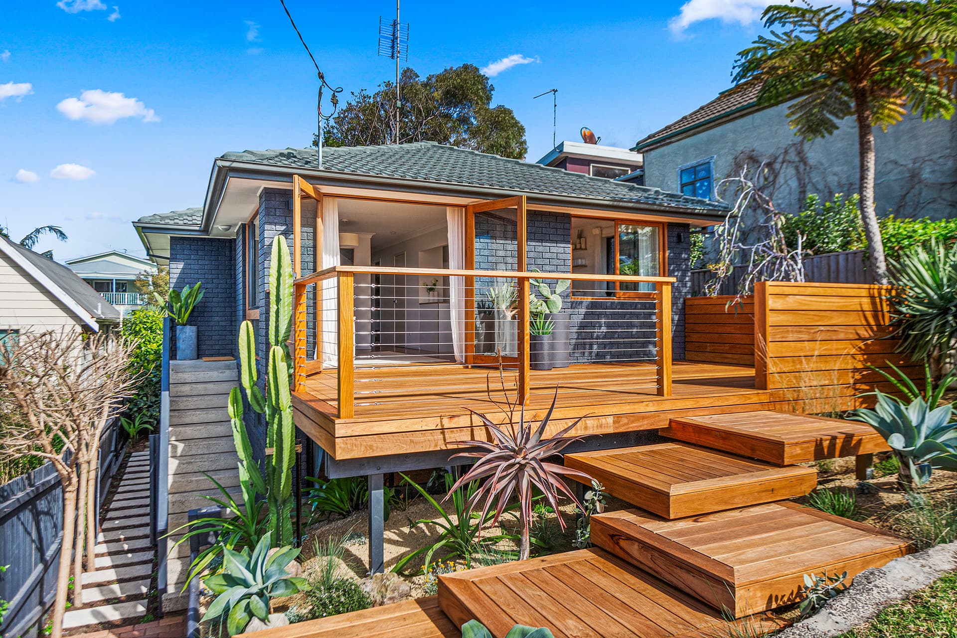 22 Cater Street, Coledale, Coledale - Image 1