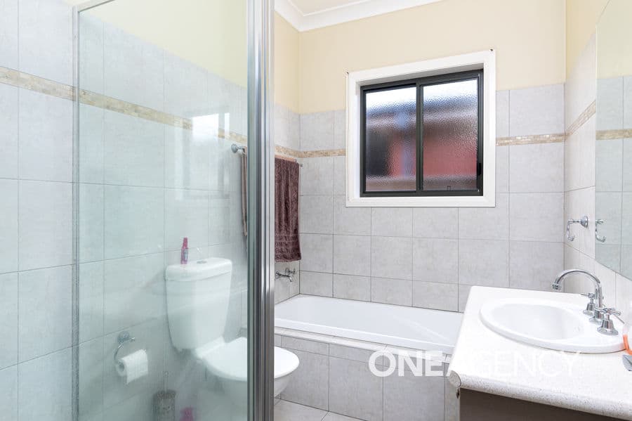1/19 WALLA Place, Glenfield Park, Glenfield Park - Thumbnail 6