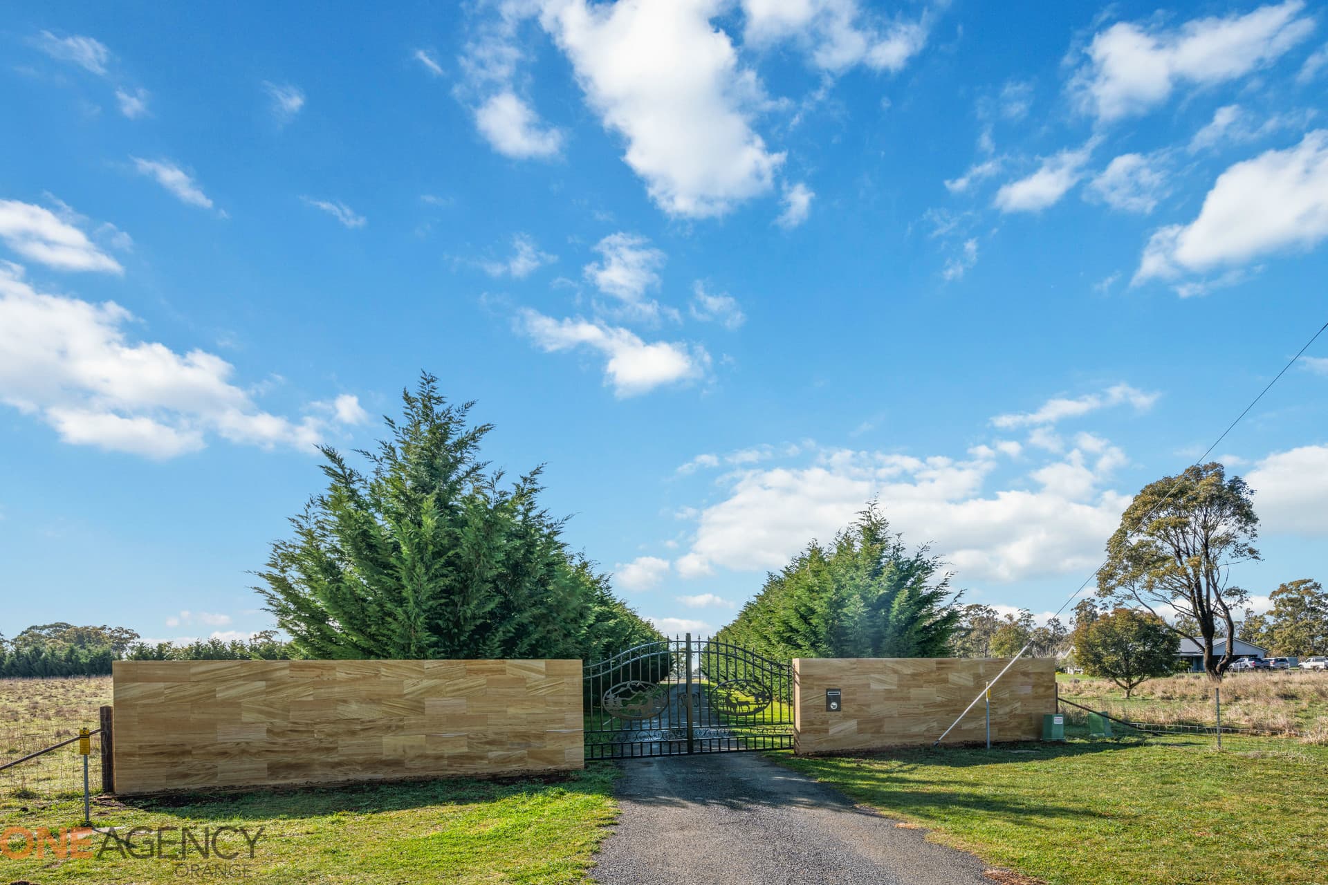 49 Bulls Lane, Orange, Orange - Thumbnail 3