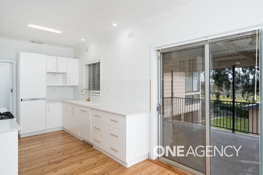 22 MARAMA Parade, Mount Austin, Mount Austin - Thumbnail 3