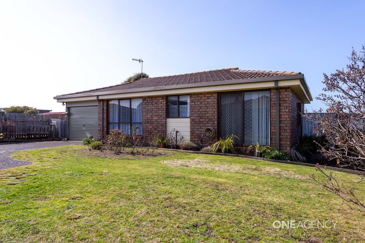 3/7 Fidler Street, Cooee, Cooee - Image 1