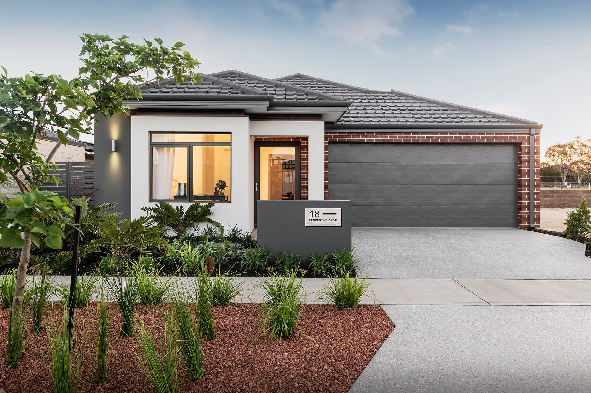18 Serpentine Drive, South Guildford, South Guildford - Image 1