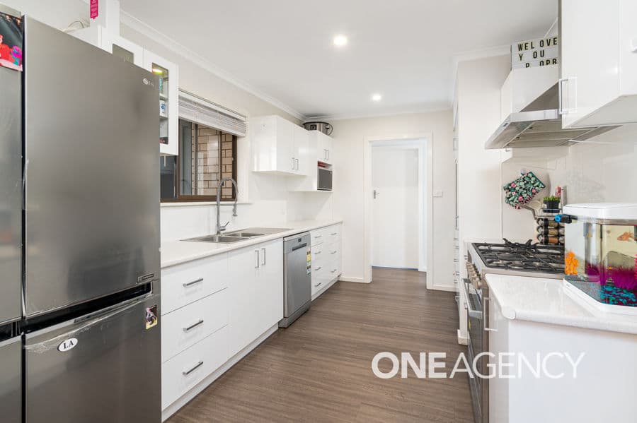 26 HUTHWAITE Street, Mount Austin, Mount Austin - Thumbnail 4