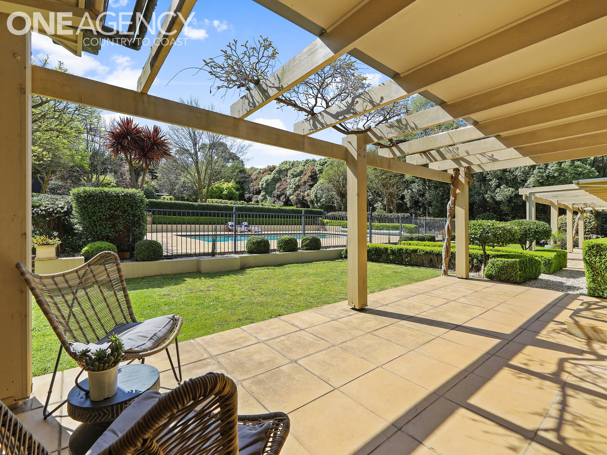 73 Lovell Drive, Warragul, Warragul - Thumbnail 3