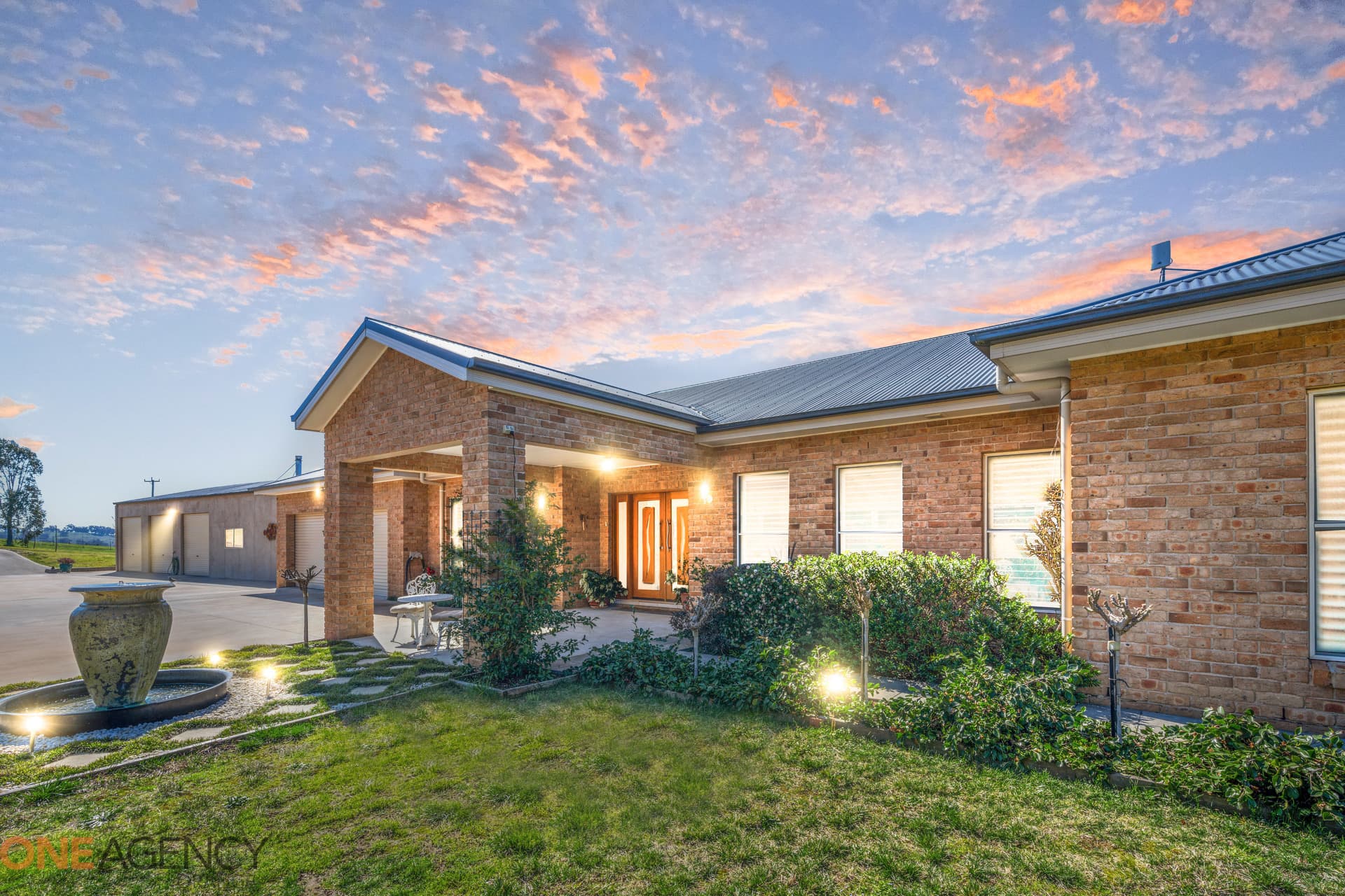 9 Thomas Kite Lane, Orange, Windera - Image 1