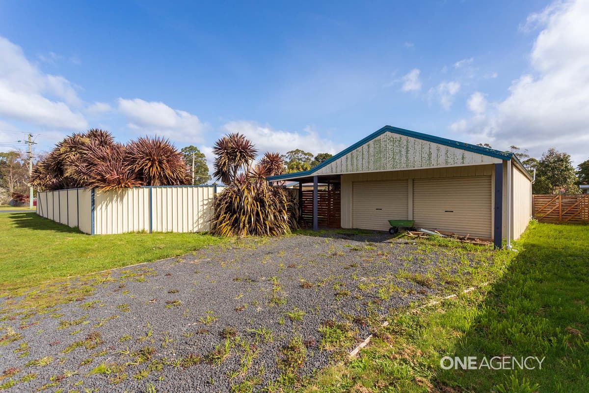 21 Wilkinson Street, Wynyard, Wynyard - Thumbnail 2