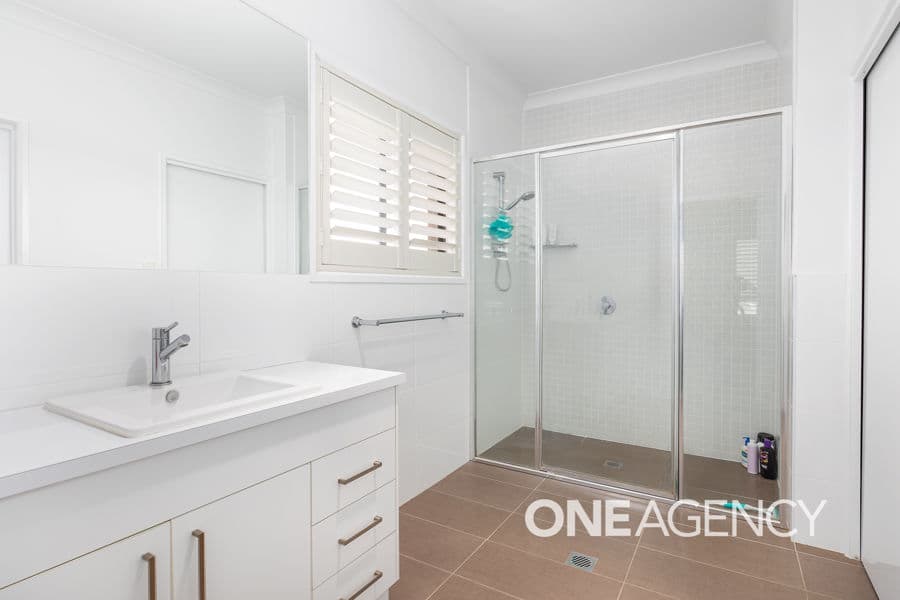 24 MAITLAND Drive, Estella, Estella - Thumbnail 7