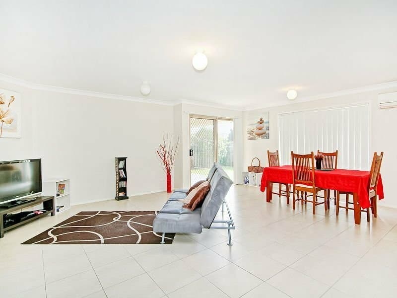 7 Cantoni Place, Richlands, Richlands - Thumbnail 2