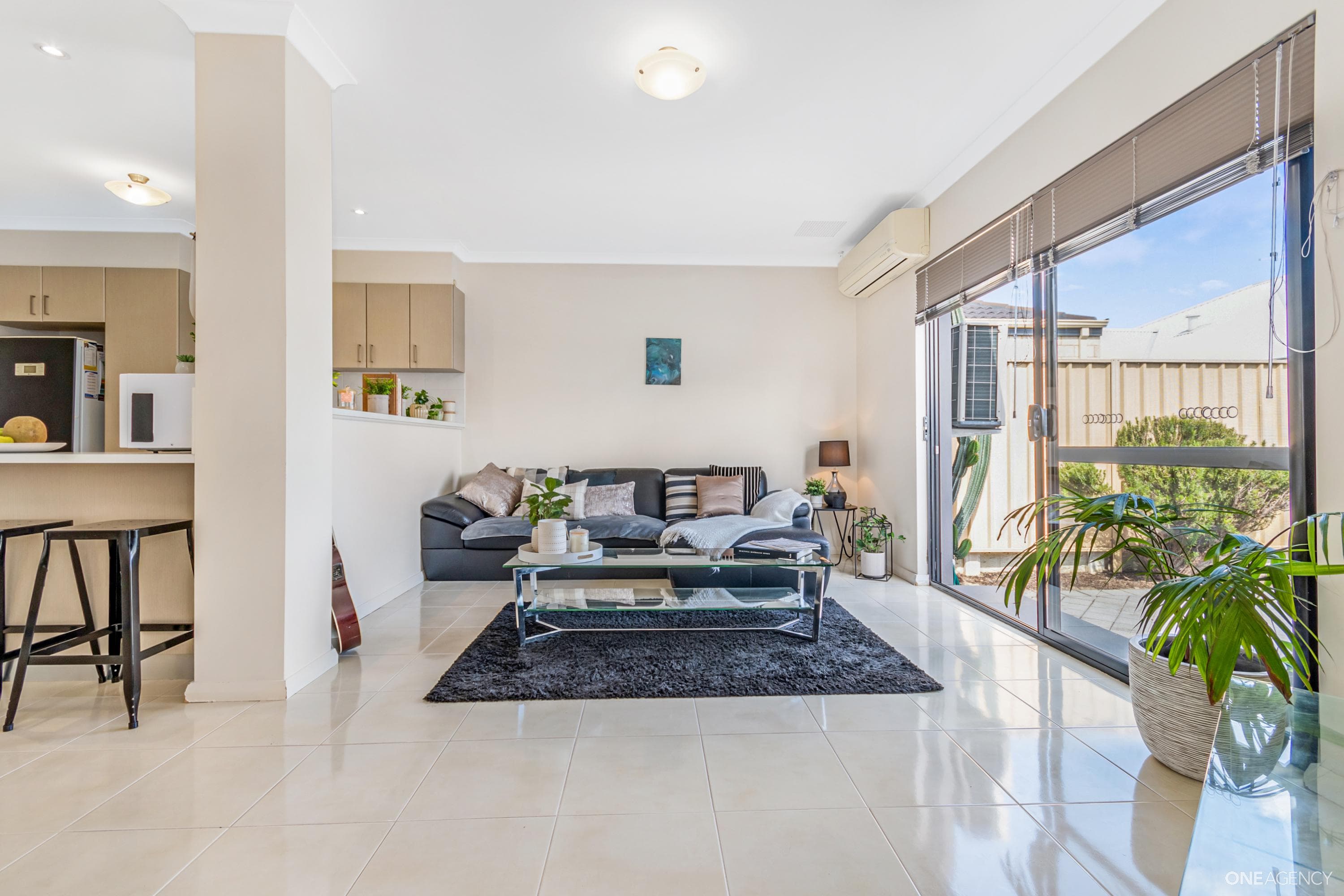 11C Chichester Way, Nollamara, Nollamara - Thumbnail 2