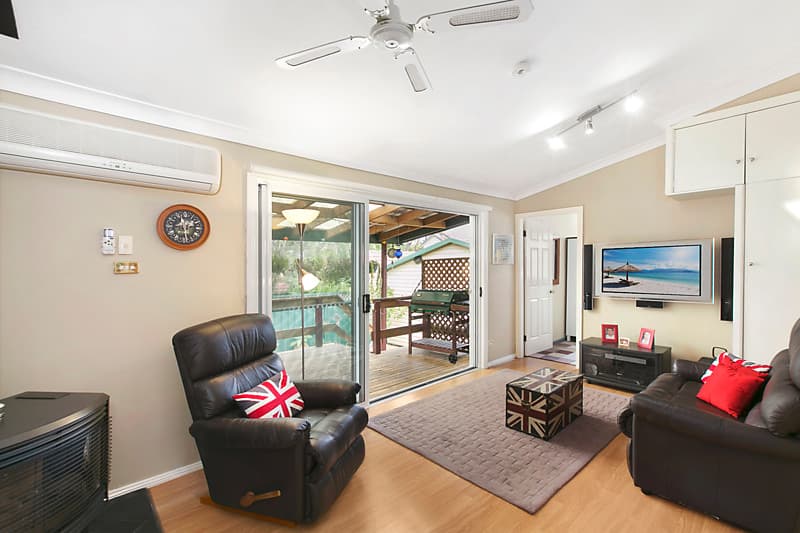 11 Laurel Chase, Forestville, Forestville - Thumbnail 5