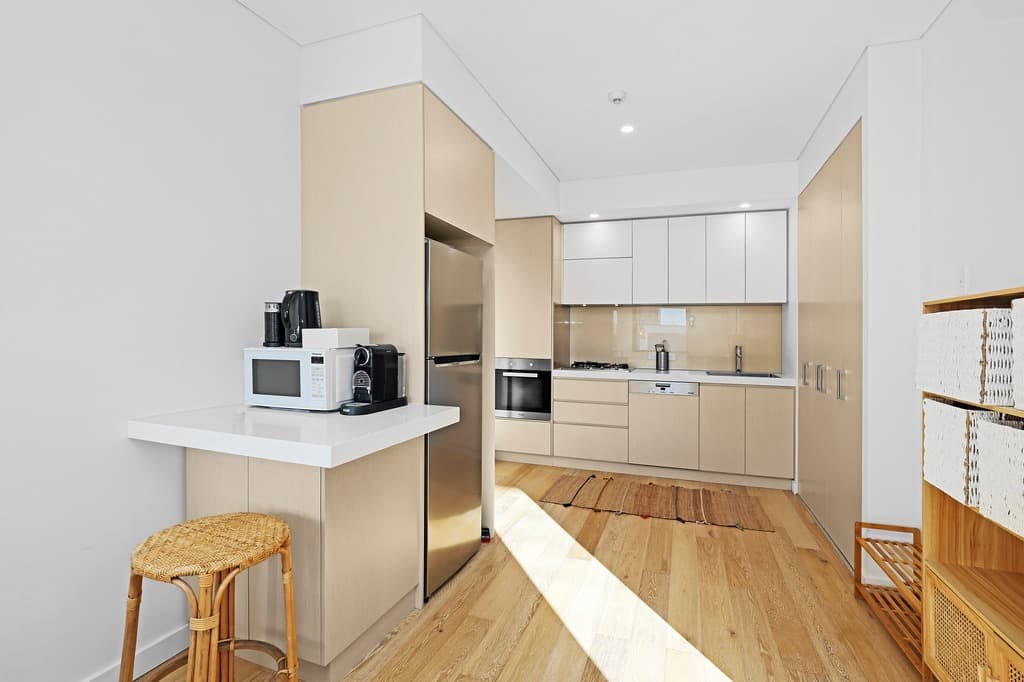 803/1 Wharf Road, Gladesville, Gladesville - Thumbnail 2