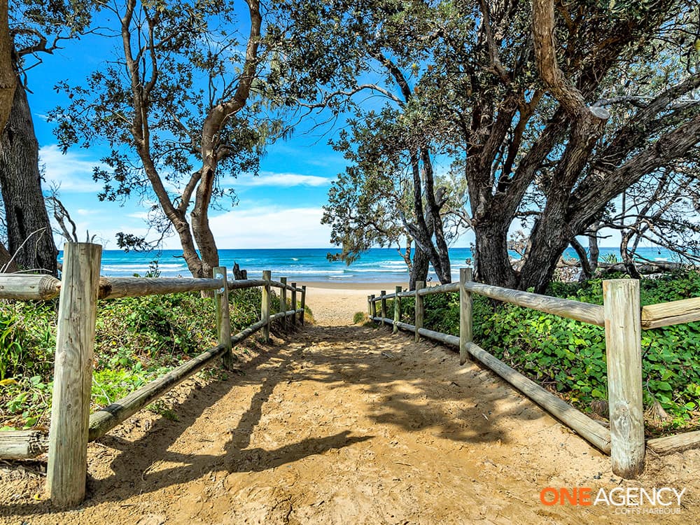 1 Spruce Place, Sandy Beach, Sandy Beach - Thumbnail 8