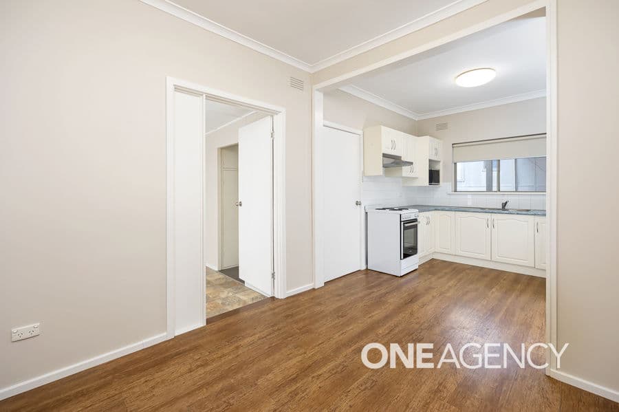31 CEDUNA Street, Mount Austin, Mount Austin - Thumbnail 4