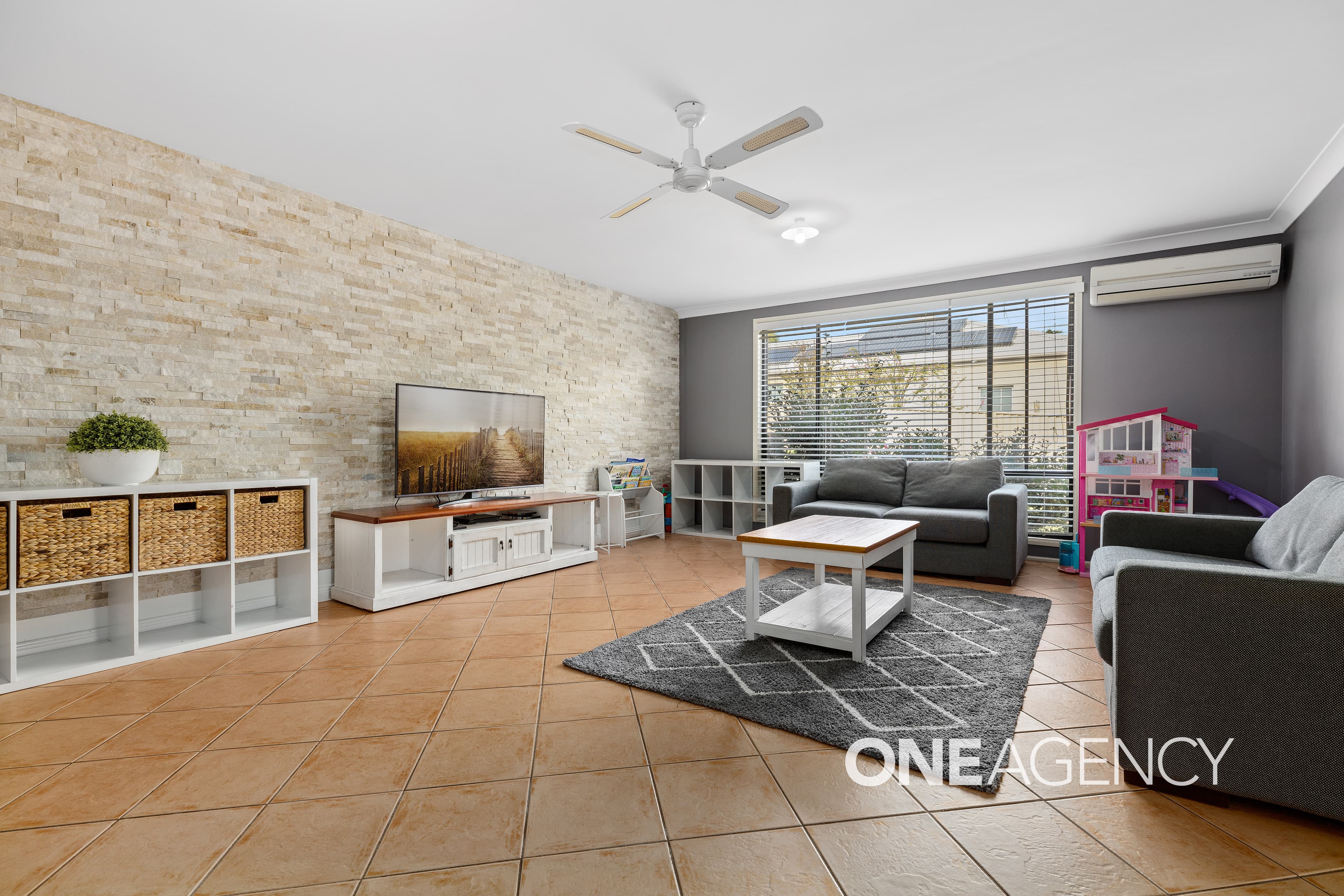 18 The Concourse, Cambewarra Village, Cambewarra Village - Thumbnail 2