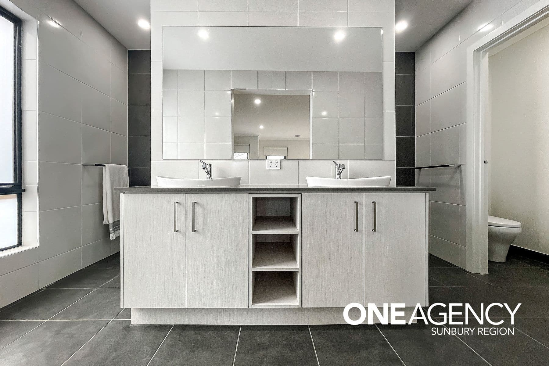 12 Longtan Avenue, Sunbury, Sunbury - Thumbnail 8