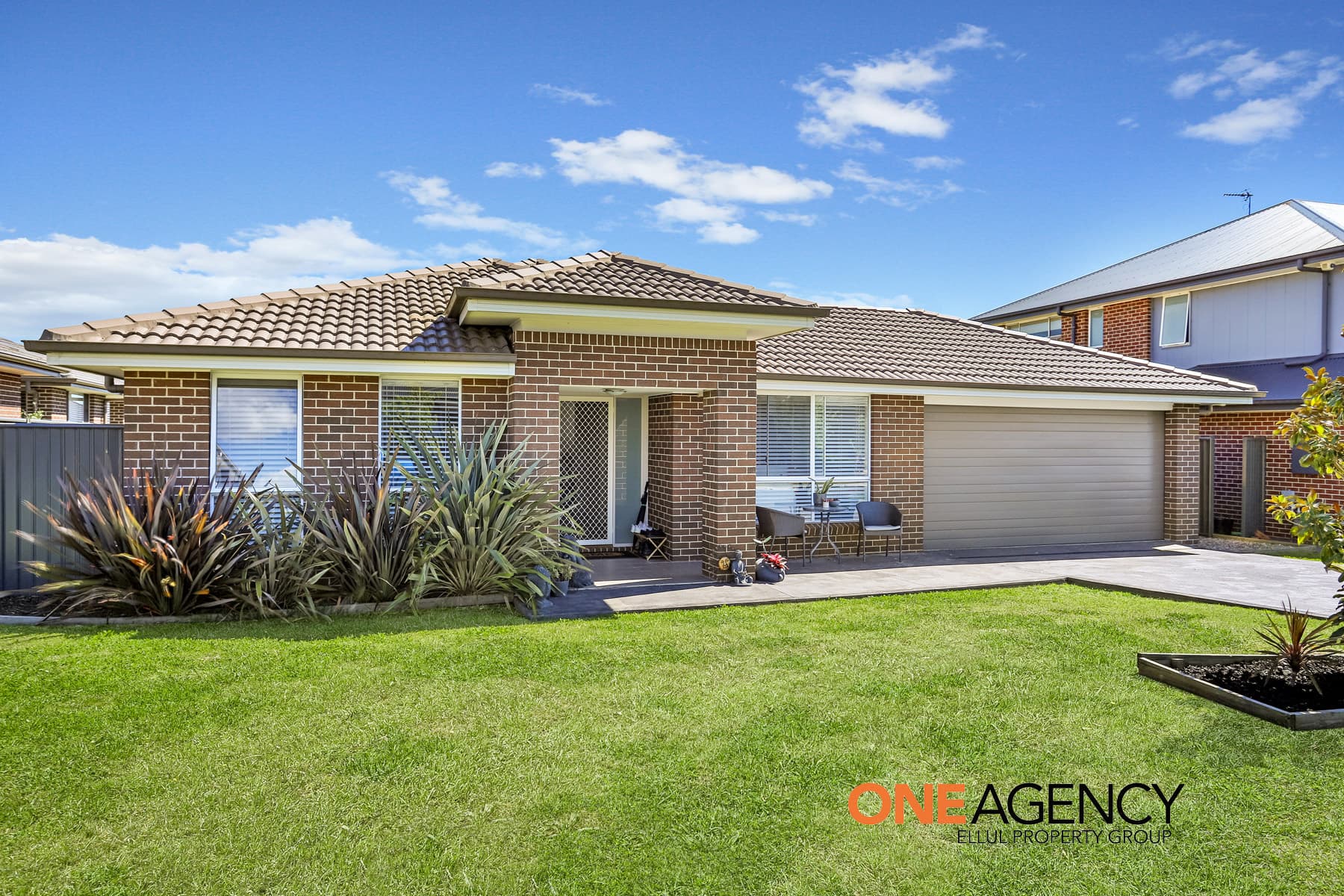 25 Jenolan Circuit, Harrington Park, Harrington Park - Image 1