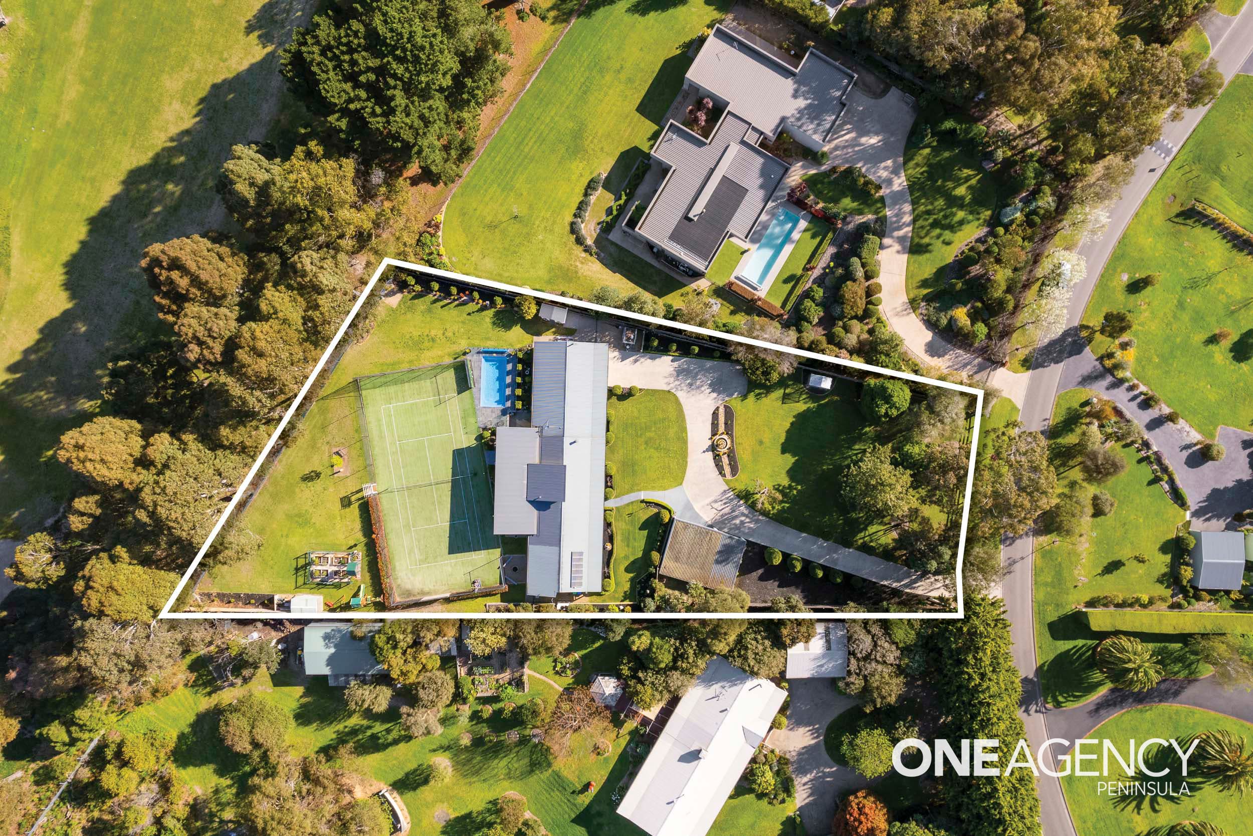 72 Lockhart Drive, Rosebud, Rosebud - Thumbnail 2
