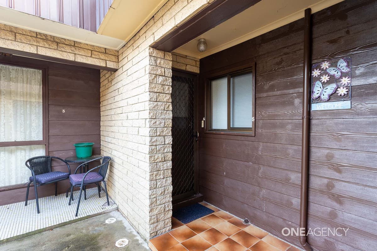 4/16 Johnson Street, Upper Burnie, Upper Burnie - Thumbnail 2