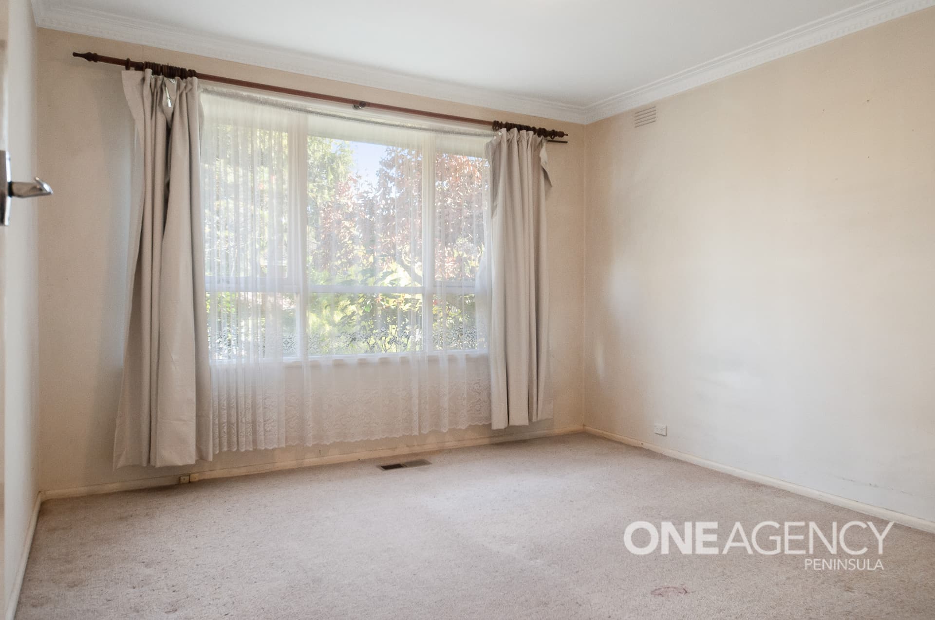 10 Allanfield Crescent, Wantirna South, Wantirna South - Thumbnail 8