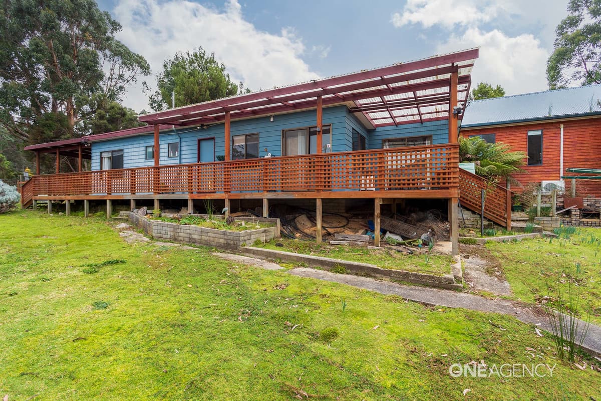 14 Tink Taylor Avenue, Sisters Beach, Sisters Beach - Thumbnail 3